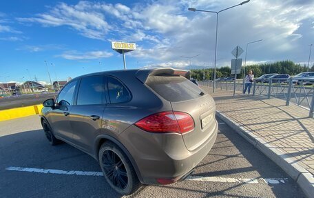 Porsche Cayenne III, 2011 год, 2 100 000 рублей, 11 фотография