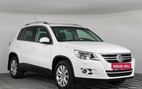 Volkswagen Tiguan I, 2010 год, 997 000 рублей, 3 фотография