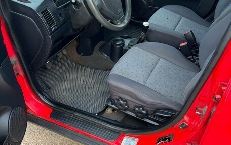 Hyundai Getz I рестайлинг, 2004 год, 290 000 рублей, 6 фотография