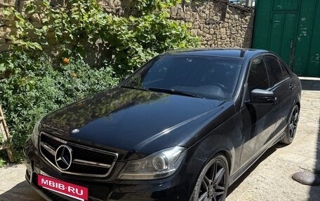 Mercedes-Benz C-Класс, 2011 год, 1 600 000 рублей, 13 фотография