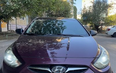 Hyundai Solaris II рестайлинг, 2012 год, 750 000 рублей, 1 фотография