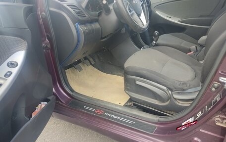 Hyundai Solaris II рестайлинг, 2012 год, 595 000 рублей, 7 фотография