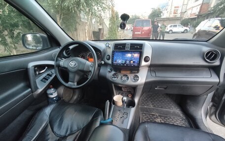 Toyota RAV4, 2006 год, 1 200 000 рублей, 10 фотография