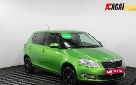 Skoda Fabia II, 2012 год, 445 000 рублей, 3 фотография