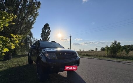 Nissan Navara (Frontier), 2010 год, 1 250 000 рублей, 2 фотография