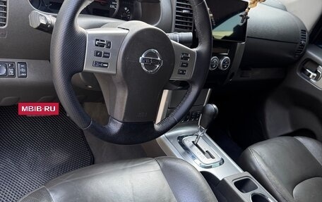 Nissan Navara (Frontier), 2010 год, 1 250 000 рублей, 9 фотография