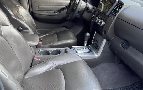 Nissan Navara (Frontier), 2010 год, 1 250 000 рублей, 16 фотография