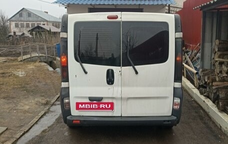 Renault Trafic, 2003 год, 850 000 рублей, 5 фотография