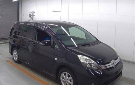 Toyota ISis I, 2014 год, 1 400 000 рублей, 1 фотография