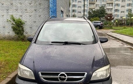 Opel Zafira A рестайлинг, 2003 год, 489 000 рублей, 1 фотография