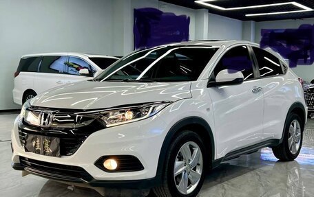 Honda Vezel, 2022 год, 1 332 670 рублей, 2 фотография