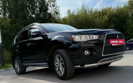 Mitsubishi Outlander III рестайлинг 3, 2011 год, 1 495 000 рублей, 11 фотография