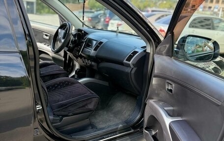 Mitsubishi Outlander III рестайлинг 3, 2011 год, 1 495 000 рублей, 14 фотография