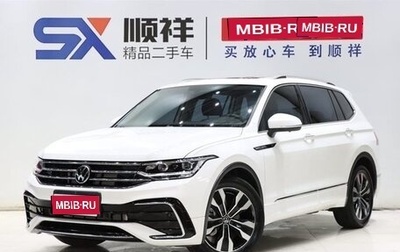 Volkswagen Tiguan II, 2022 год, 2 680 000 рублей, 1 фотография