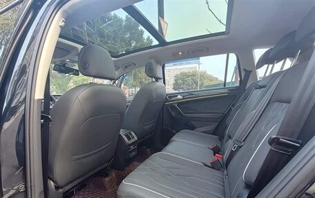 Volkswagen Tiguan II, 2022 год, 2 650 000 рублей, 12 фотография