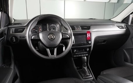 Skoda Rapid I, 2018 год, 1 199 000 рублей, 6 фотография
