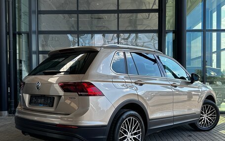 Volkswagen Tiguan II, 2020 год, 2 670 000 рублей, 4 фотография