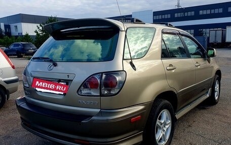 Lexus RX IV рестайлинг, 2001 год, 990 000 рублей, 5 фотография