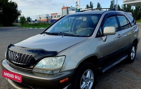 Lexus RX IV рестайлинг, 2001 год, 990 000 рублей, 3 фотография