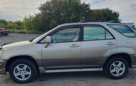 Lexus RX IV рестайлинг, 2001 год, 990 000 рублей, 7 фотография