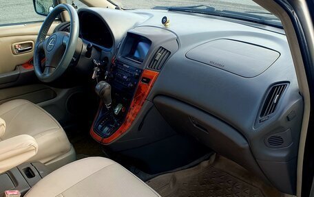 Lexus RX IV рестайлинг, 2001 год, 990 000 рублей, 11 фотография