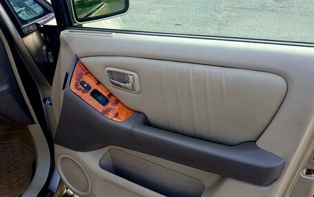 Lexus RX IV рестайлинг, 2001 год, 990 000 рублей, 13 фотография