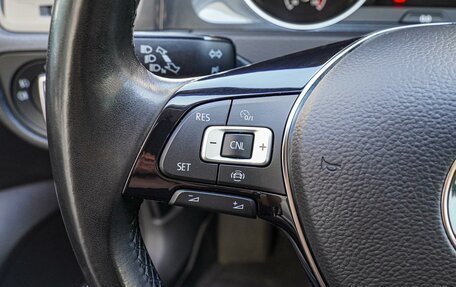 Volkswagen Golf VII, 2018 год, 1 900 000 рублей, 15 фотография