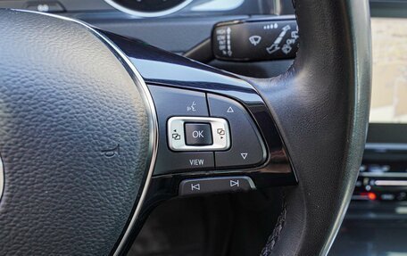 Volkswagen Golf VII, 2018 год, 1 900 000 рублей, 14 фотография