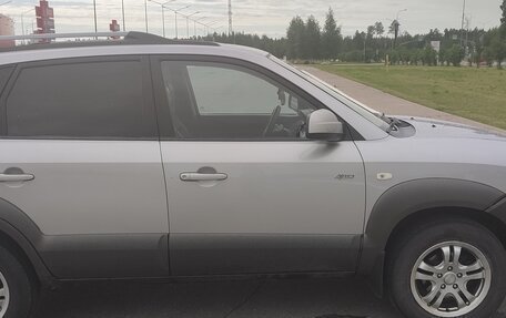 Hyundai Tucson III, 2005 год, 1 000 000 рублей, 3 фотография