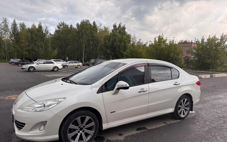 Peugeot 408 I рестайлинг, 2013 год, 560 000 рублей, 3 фотография