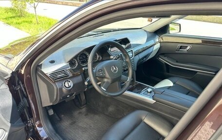 Mercedes-Benz E-Класс, 2012 год, 1 200 000 рублей, 5 фотография