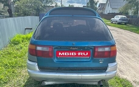 Toyota Caldina, 1994 год, 250 000 рублей, 2 фотография