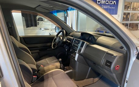 Nissan X-Trail, 2006 год, 730 000 рублей, 18 фотография