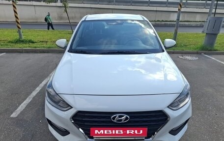 Hyundai Solaris II рестайлинг, 2017 год, 910 000 рублей, 8 фотография