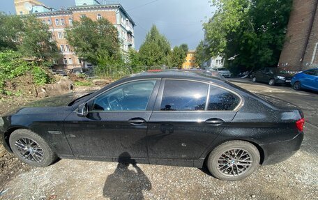 BMW 5 серия, 2014 год, 1 800 000 рублей, 2 фотография