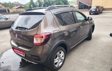 Renault Sandero II рестайлинг, 2019 год, 1 250 000 рублей, 2 фотография