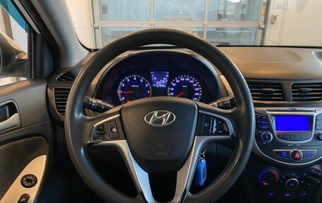 Hyundai Solaris II рестайлинг, 2013 год, 770 000 рублей, 10 фотография