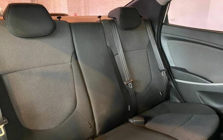 Hyundai Solaris II рестайлинг, 2013 год, 770 000 рублей, 34 фотография