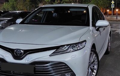 Toyota Camry, 2019 год, 3 000 000 рублей, 1 фотография