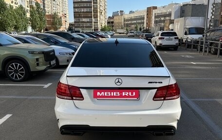 Mercedes-Benz E-Класс, 2013 год, 2 300 000 рублей, 4 фотография