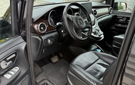 Mercedes-Benz V-Класс, 2017 год, 3 750 000 рублей, 10 фотография