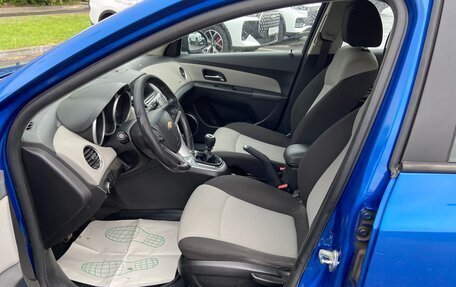 Chevrolet Cruze II, 2011 год, 499 000 рублей, 9 фотография
