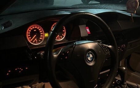 BMW 5 серия, 2004 год, 620 000 рублей, 5 фотография