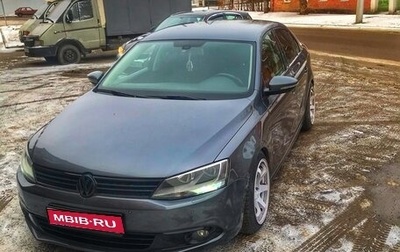 Volkswagen Jetta VI, 2013 год, 800 000 рублей, 1 фотография