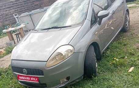 Fiat Punto III Punto Evo рестайлинг, 2006 год, 290 000 рублей, 1 фотография
