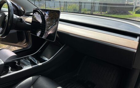 Tesla Model 3 I, 2019 год, 2 200 000 рублей, 16 фотография