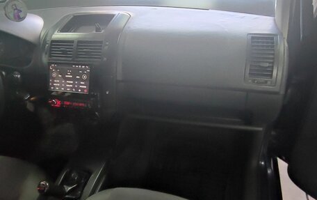 Volkswagen Polo IV рестайлинг, 2002 год, 290 000 рублей, 3 фотография