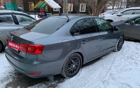 Volkswagen Jetta VI, 2013 год, 800 000 рублей, 8 фотография