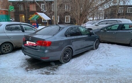 Volkswagen Jetta VI, 2013 год, 800 000 рублей, 10 фотография