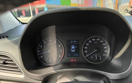 Hyundai Solaris II рестайлинг, 2018 год, 1 190 000 рублей, 11 фотография